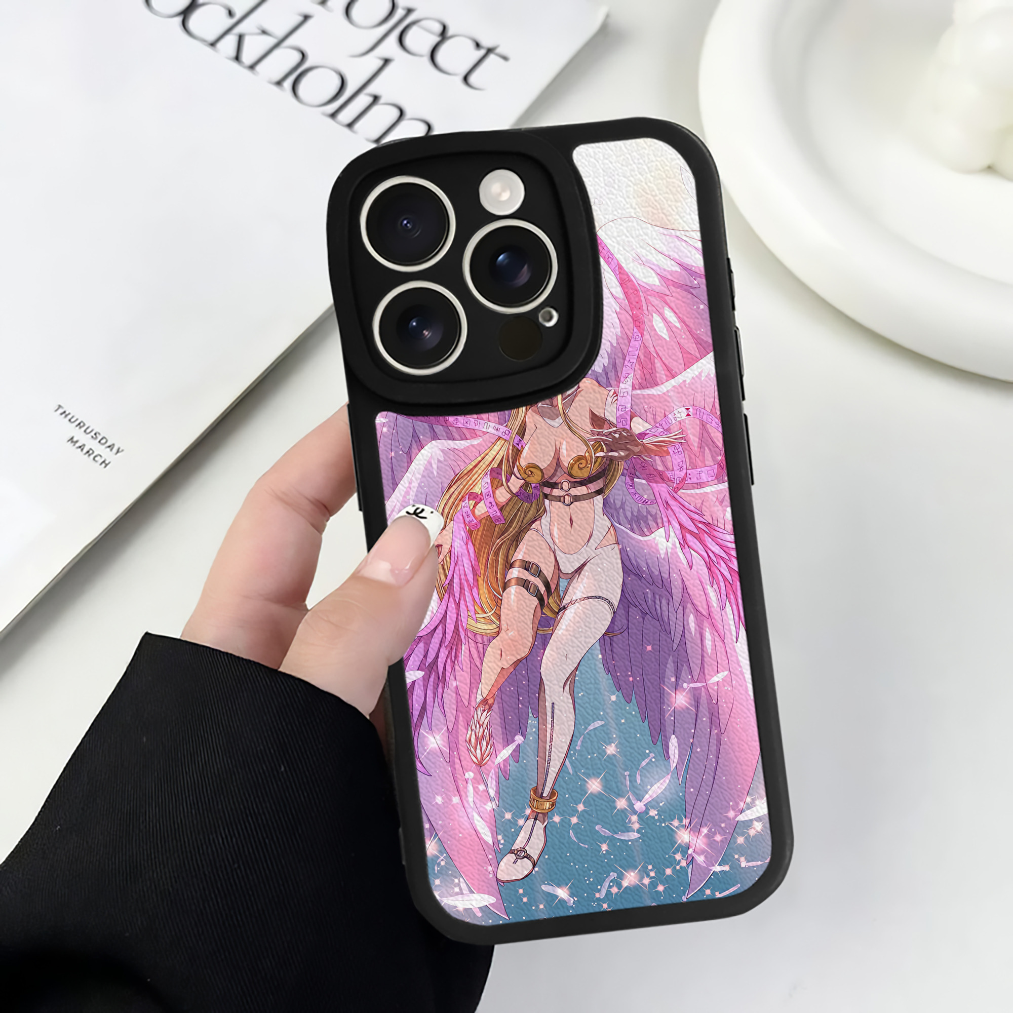 （画像用） Digimon デジタルモンスター/デジモン 【iPhone 16シリーズ対応】シリコンスマホケース（レザー調） 材質：シリコン